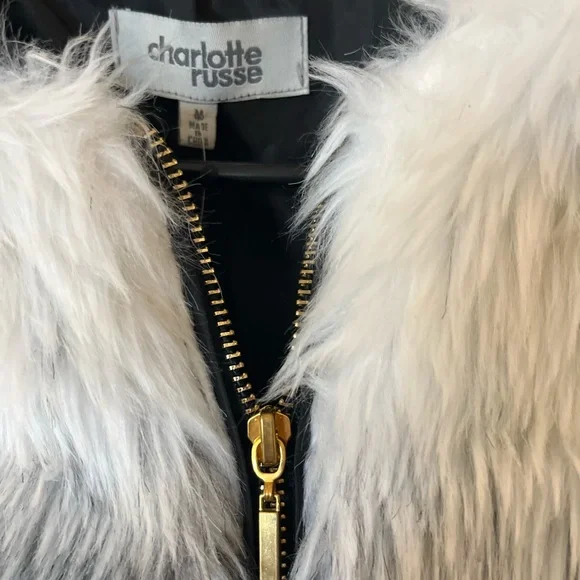 FUZZY ZIP UP COAT, FUZZY JACKET, BLACK AND WHITE FUZZ, WOMENS SIZE MEDIUM - Picture 4 of 5